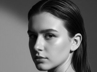 girl naked HildaBarzey