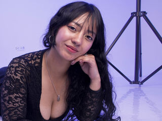 cam slut IsabellaBot