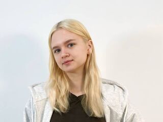 girl topless JacquelynConer