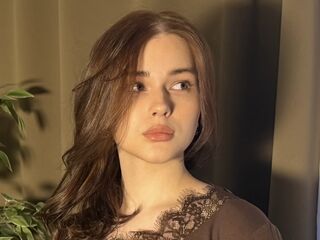 webcamgirl chat JamesLangel