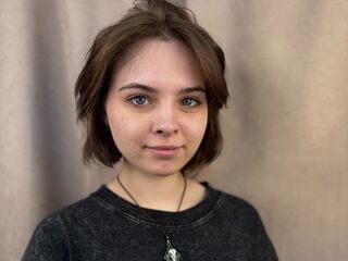 cybersex chatroom JaneenEgleton