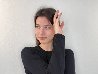 hot cam girl masturbating with sextoy JanisRadabaugh