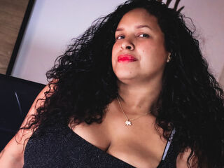 camgirl playing with sextoy JanizMonroy