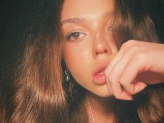 naked webcamgirl photo JanyceCruden