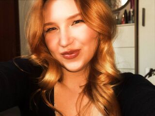 camgirl webcam sex pic JenetteFolson