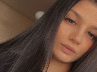 camgirl shaving pussy JennyMillere