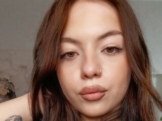 camgirl masturbating with vibrator JulioCorner