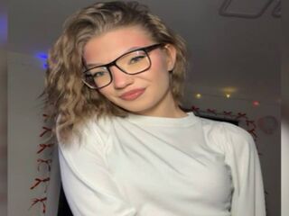 camgirl live sex KatieGoodacre