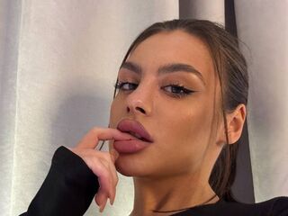 sexwebcam picture KristyDol