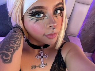 naked cam chatroom KylieBaker