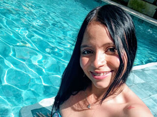 free liveshow LauraVelle