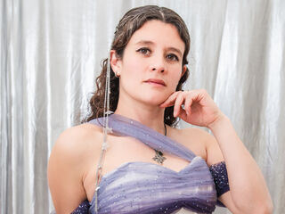 webcam show LiaSannin