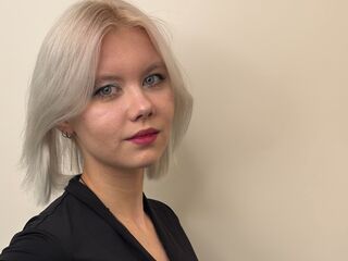 naked webcam girl fingering LindsayMcirvin