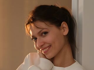 chat room sex LivelyLaurie