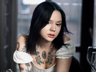 girl naked LollaBerry