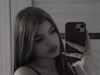 fingering LoraineLutton