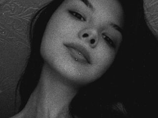 cam girl fingering pussy LubaArvanitis