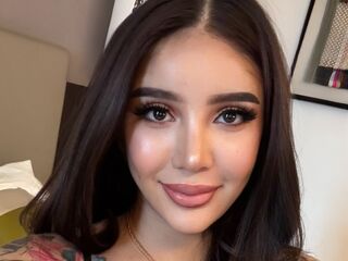 cam girl webcam LucciaSantos