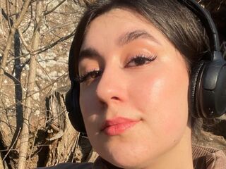 hot camhooker LudivinaLifton