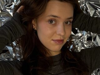 camwhore shaving pussy MabelleBoulter