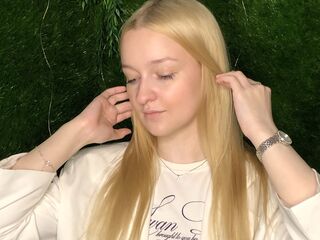 fingering camslut MadalineStehlik