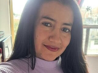 fingering camwhore MariaStrike