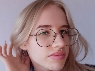 beautiful webcam girl MarielSmolko