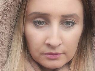 adult chat room MaryEma