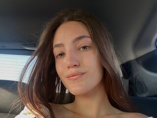 cam girl playing with sextoy MaryannLiquori