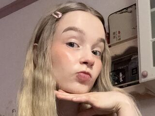 masturbating girl MiaMoonli