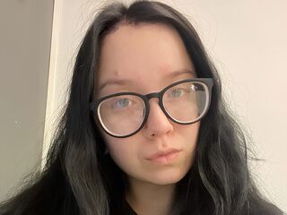 naked girl with cam MiaWallees