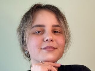 jasmin camgirl chatroom MichaeleBendall