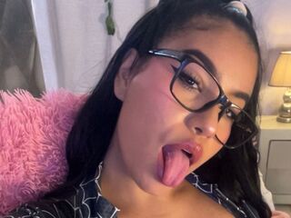 hot videochat MihaCameron