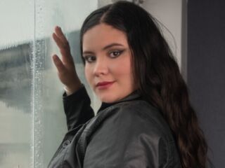 camgirl webcam NahiaMonet