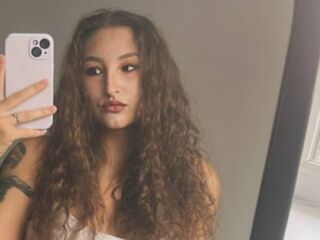 fingering girl webcam picture NicholMikrot