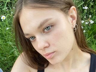 fingering camwhore NoeliaMeara