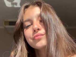 topless webcamgirl NormanGillison