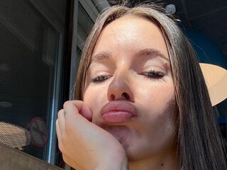 camgirl live porn cam OdetteWingler