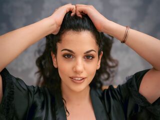 camwhore shaving pussy OrriHart