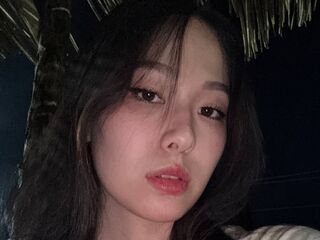 camgirl masturbating with dildo PaigeSecor
