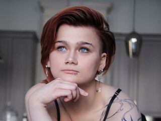 cam girl webcam PeachAveline