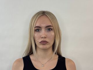 masturbating girl RegeniaAttwell