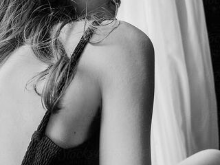 chatroom webcam photo RemaRoy