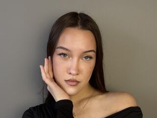live webcam model RosannShrier