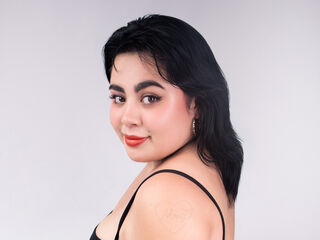 camslut topless RoxanaElegance