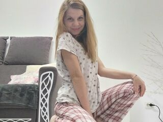 camgirl sex photo RoxyLorie