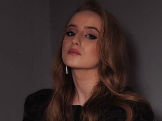 naked girl with cam fingering SavinaMinosi