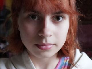 strip tease show SerafinaGoettl