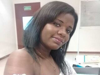 adult cam SharonCortes