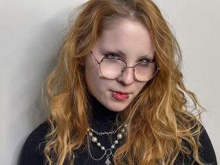 fingering girl SofiaDyson